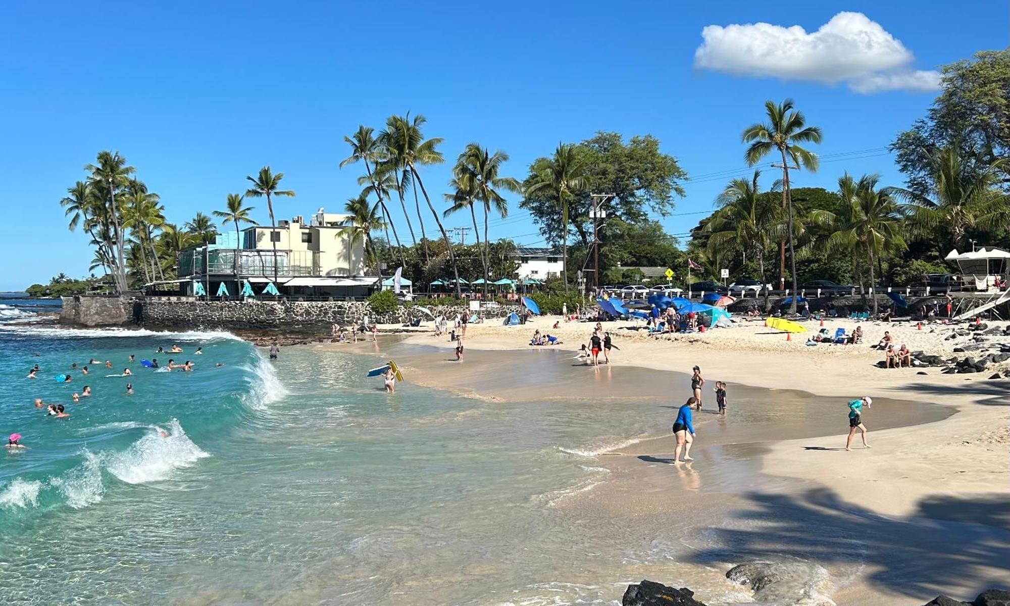 Amazing Peaks Of Ocean View On Ali'i Dr By Surf Spots Apartment